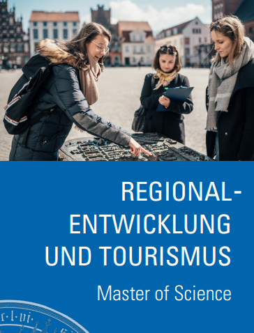 Coverbild Studienfachflyer Master Regionalentwicklung und Tourismus
